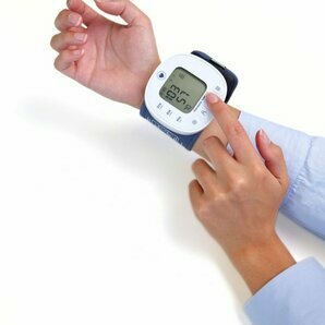 Tensiom&egrave;tre &eacute;lectronique au poignet Neotens Spengler